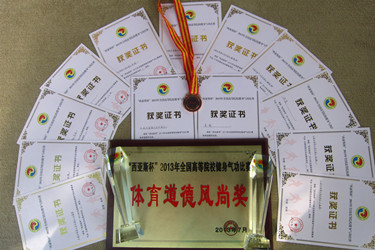 05.jpg
