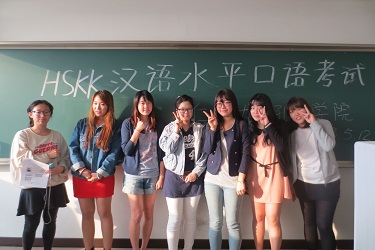 合影_副本.jpg