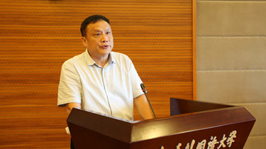 杨延金_副本.jpg