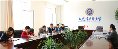 姜校长会见照片3.jpg