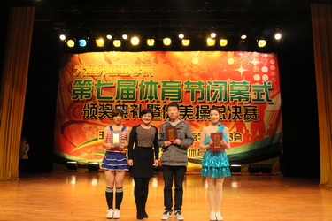 01.jpg