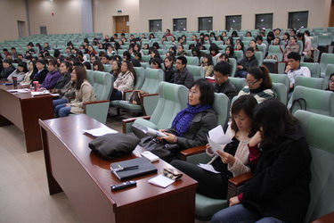 吴一荻 (1).jpg
