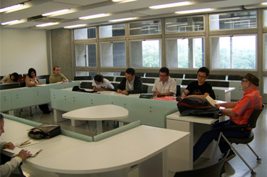 02.jpg