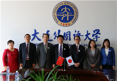 姜校长会见照片2.jpg