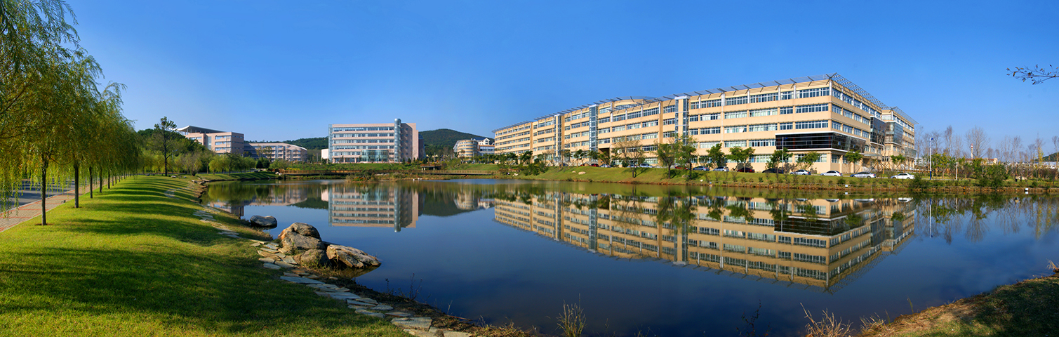 大连外国语大学 gallery image 3